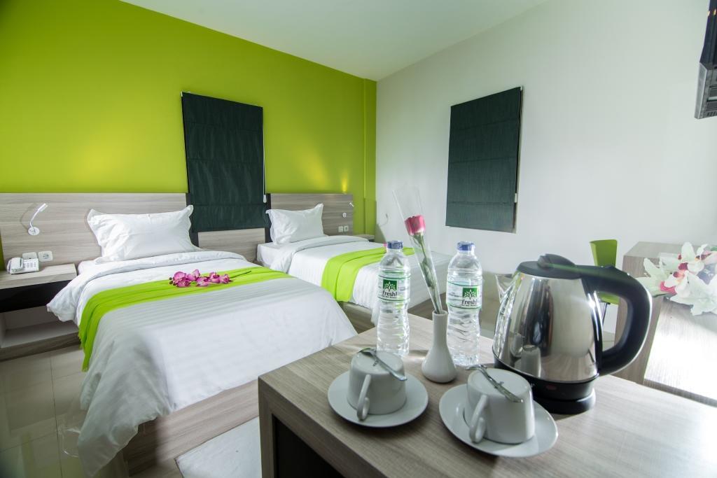 Fresh Hotel Sukabumi Exteriér fotografie
